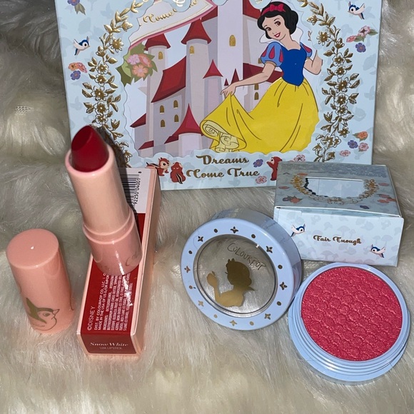 SNOW WHITE DREAMS COME TRUE BUNDLE #1 - Picture 5 of 9
